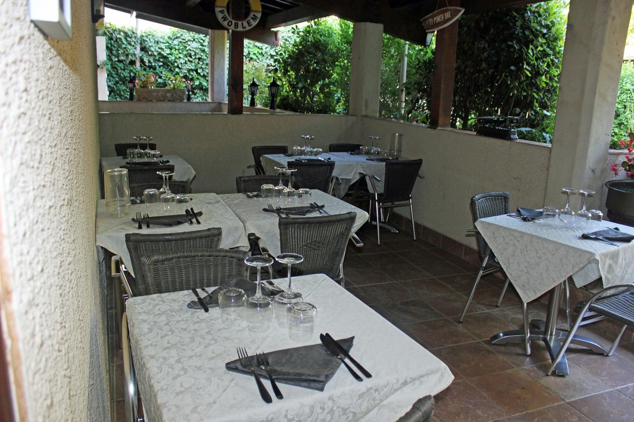Hotel Restaurant Martinez بالاروك ليه بان المظهر الخارجي الصورة
